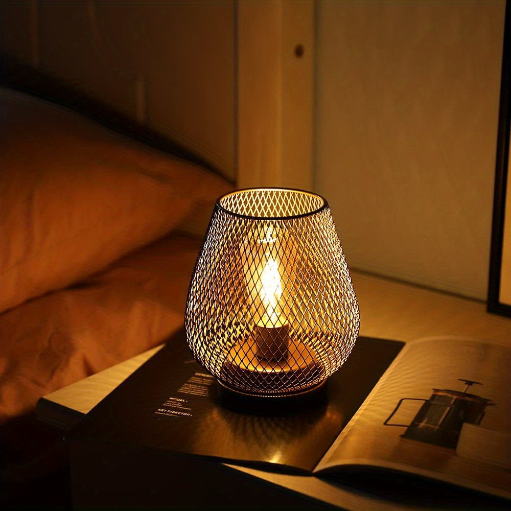 Set di Lampade da Tavolo RusticMesh – Stile Industriale e Illuminazione Atmosferica