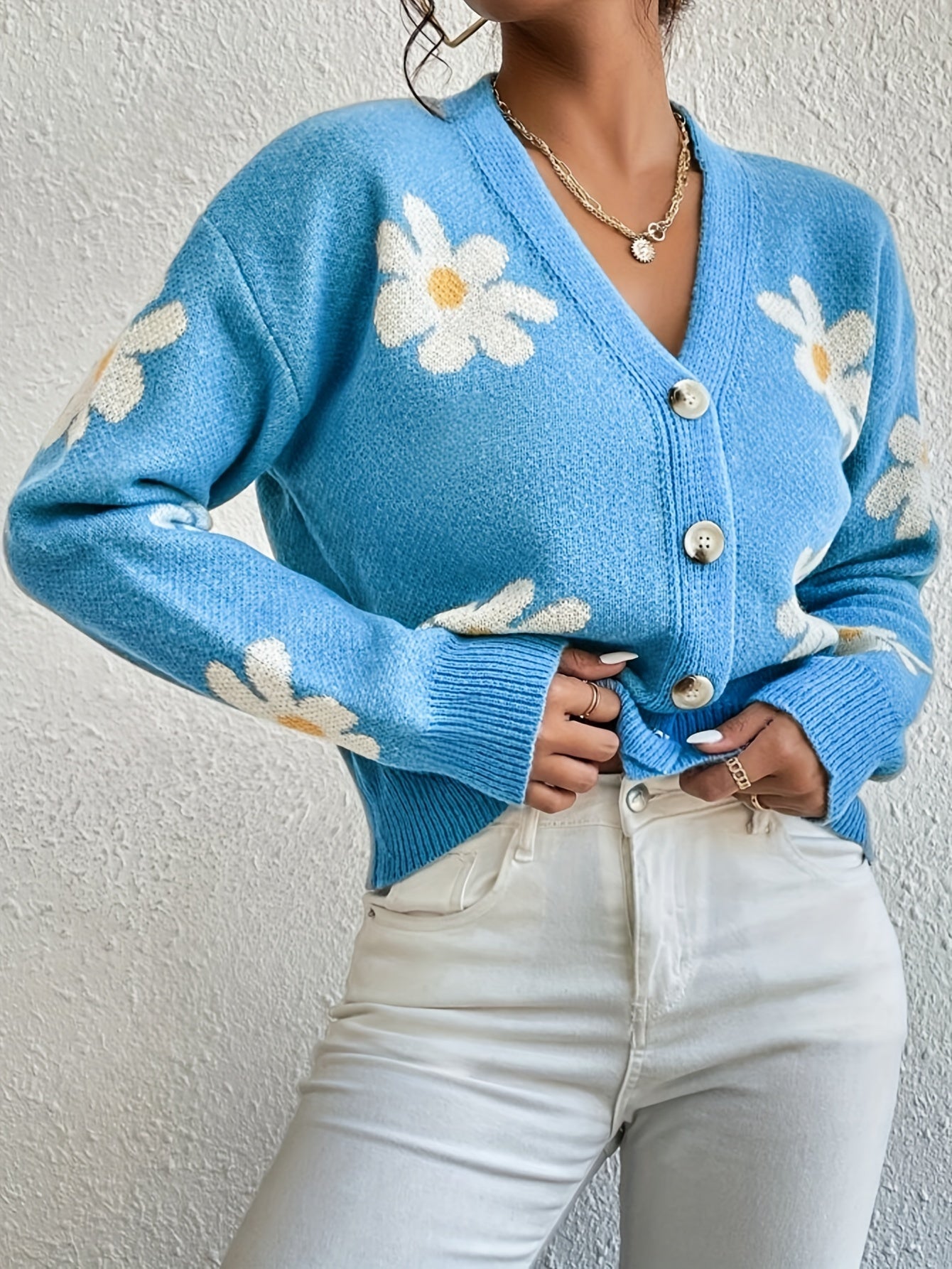 Cardigan di Fiori Allegri – Confortevole e Stile per la Primavera e l'Autunno