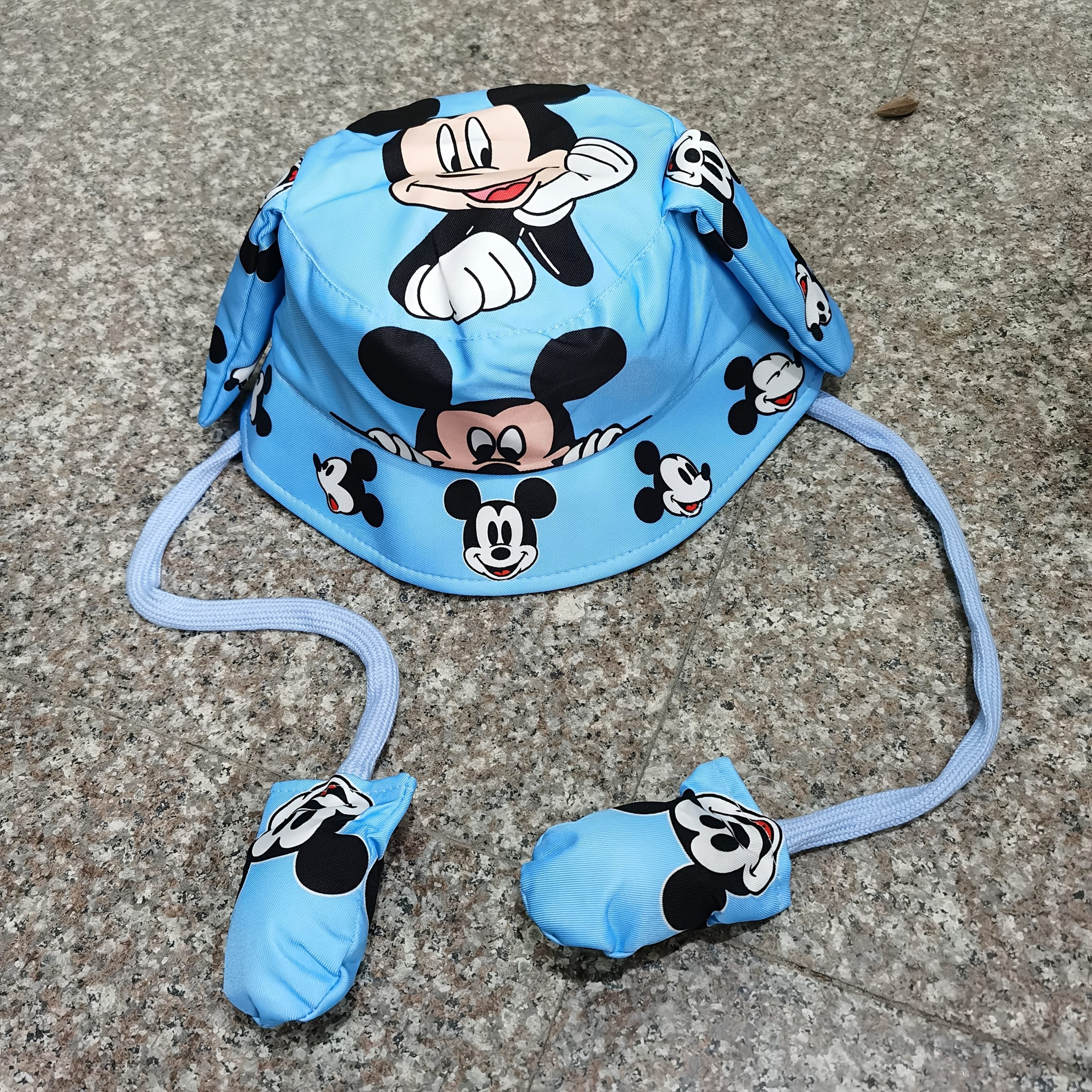 Cappello da Pescatore con Orecchie Mobili per Bambini – Design Carino di Stitch