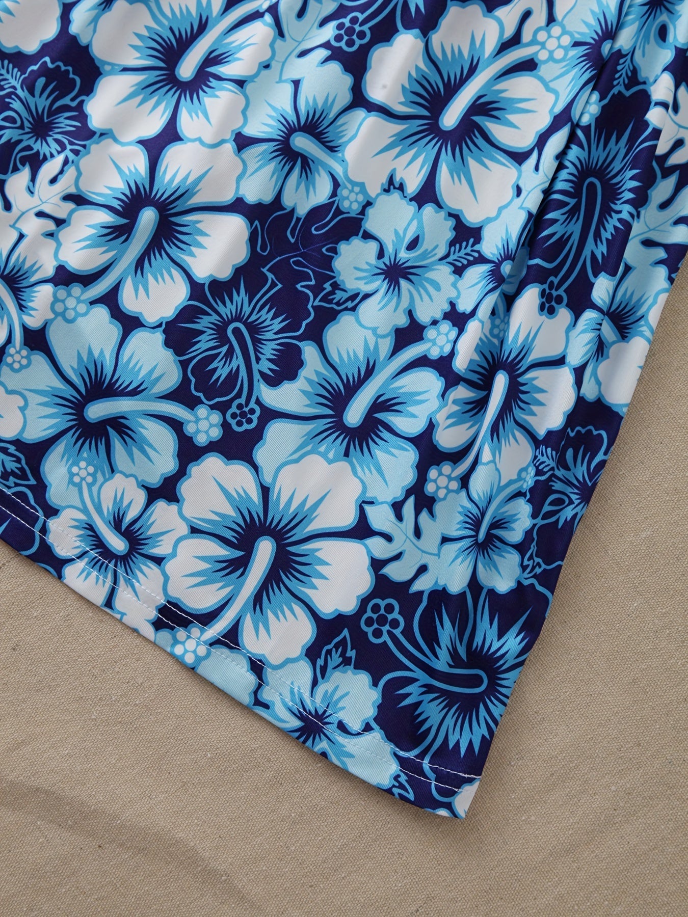 Abito Tubino Bohemien a Fiori – Allegro e Confortevole per le Gite Estive