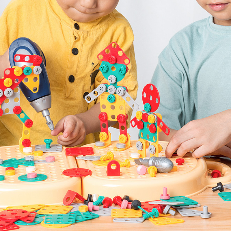 KidCreative Kit - Cassetta degli Attrezzi Completa per Creatività Illimitata