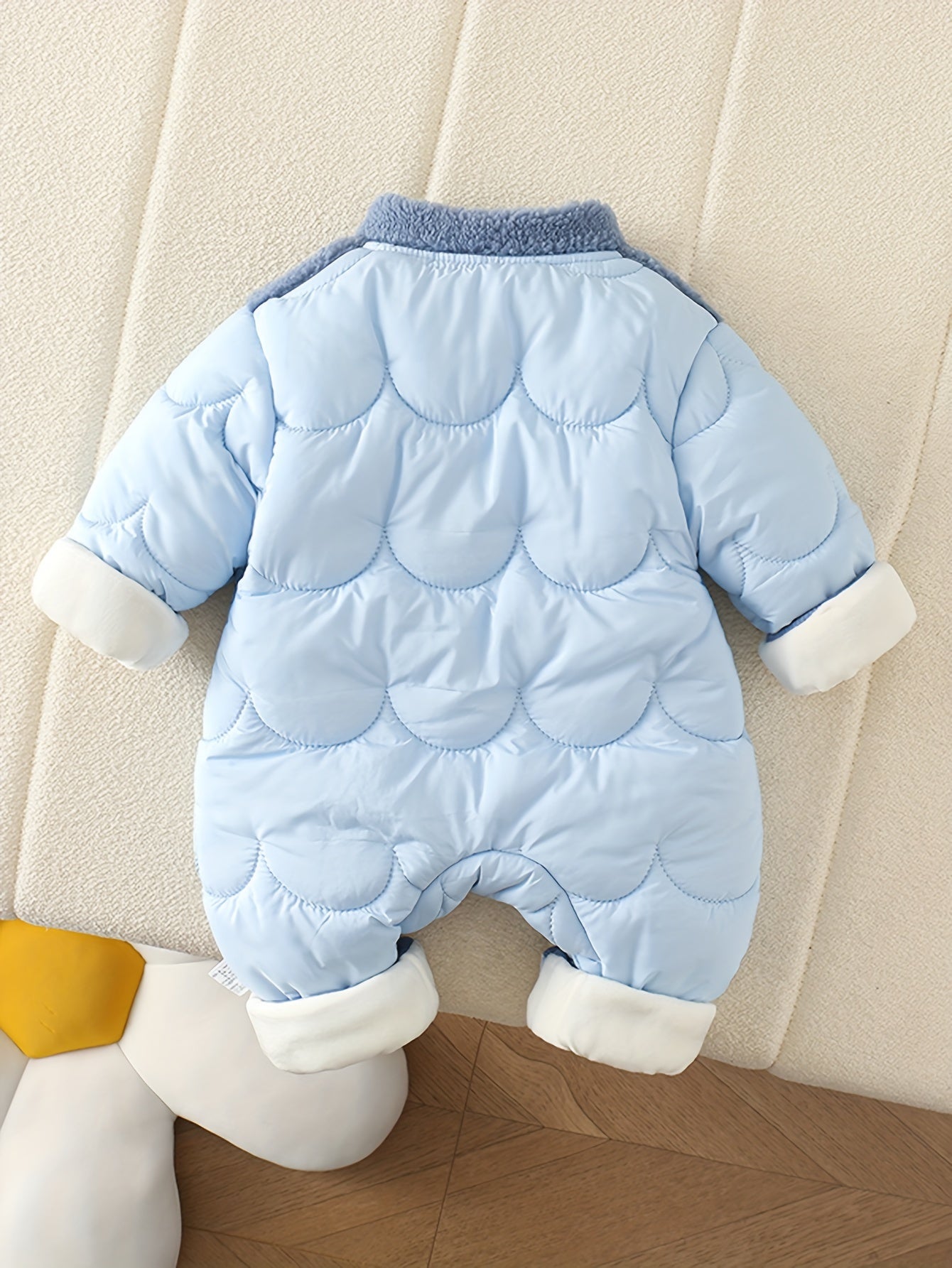 Delizioso Tutone Invernale – Per Comfort e Stile