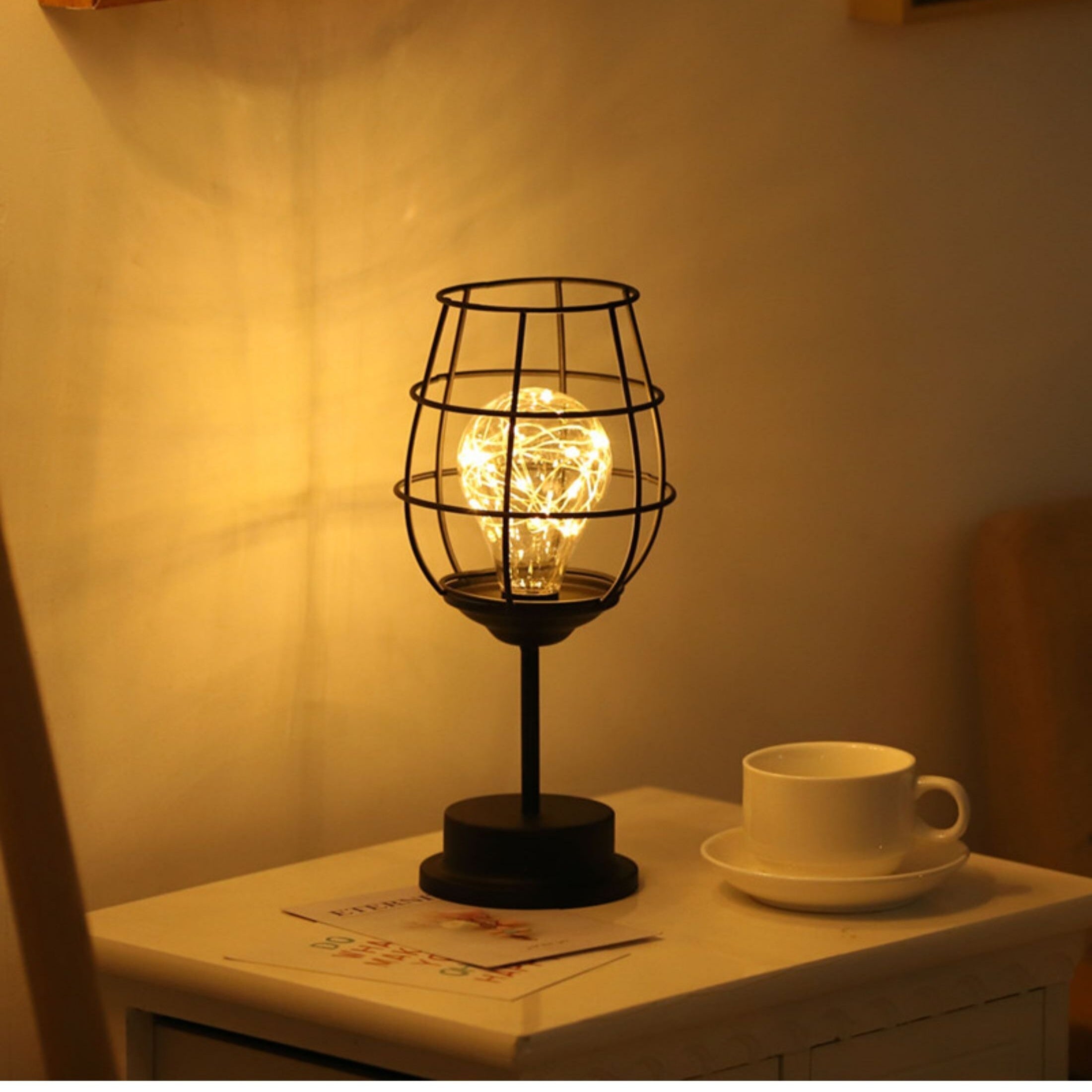 Lampade da Tavolo Vintage Edison – Stile Industriale, Illuminazione Atmosferica
