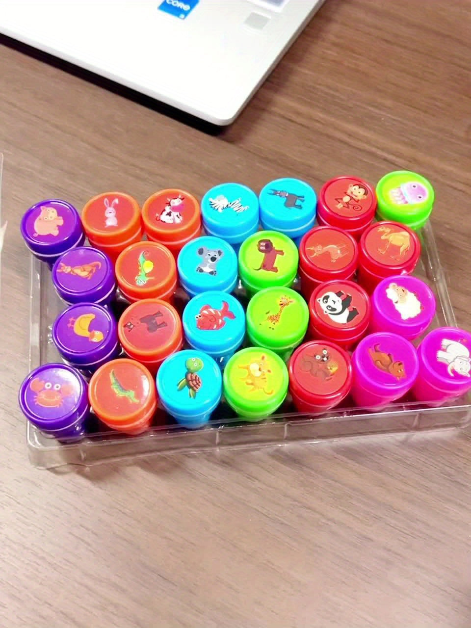 Set di Timbri Colorati di Animali – 26 Timbri Diversi per Creazioni e Educazione Creativa