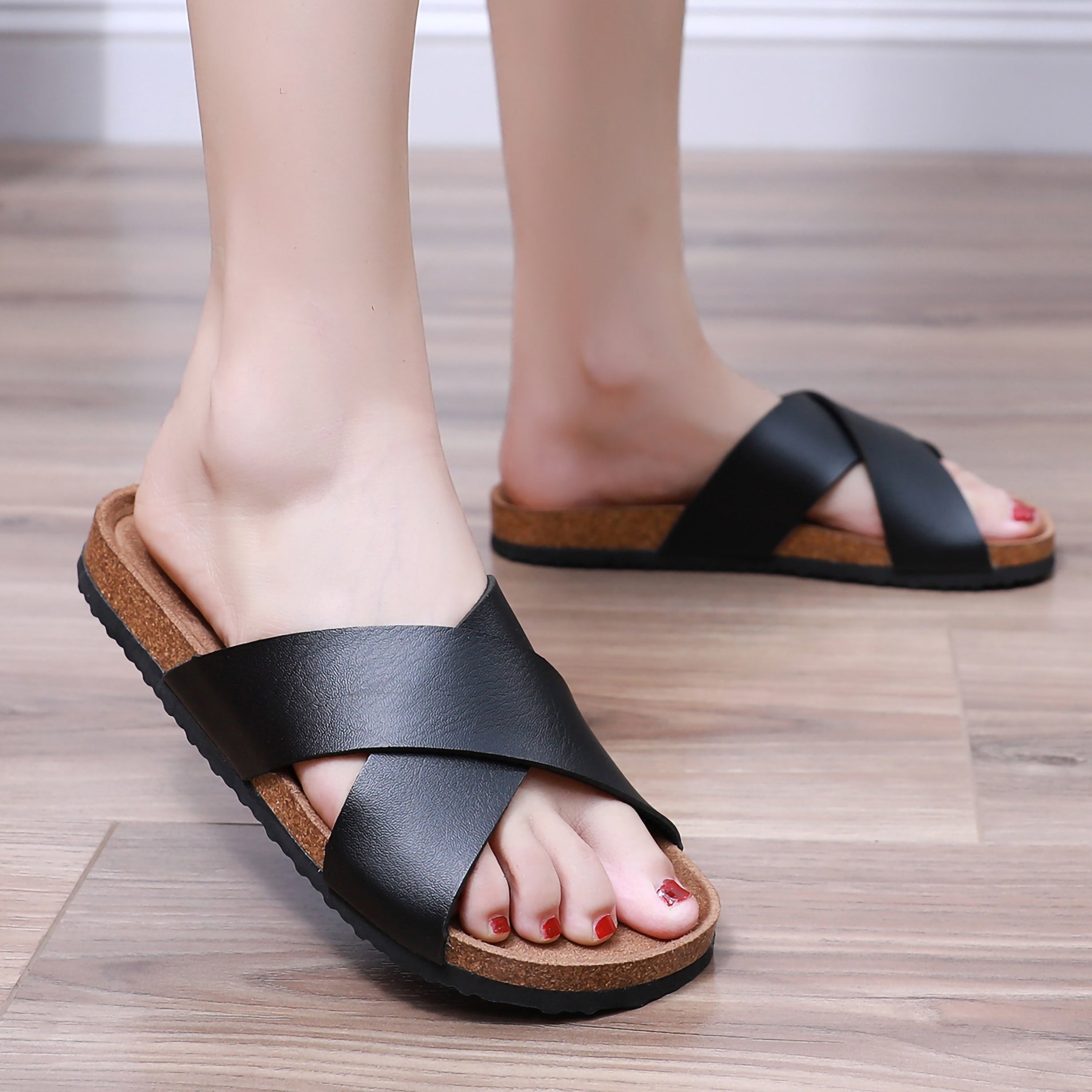 Pantofole Estive da Donna – Confortevoli e Stilose per ogni occasione