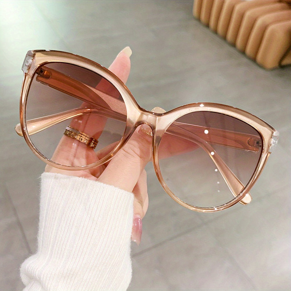 Occhiali da sole Cat-Eye di Lusso per Donne – Oversized e Stilosamente per Giornate di Sole