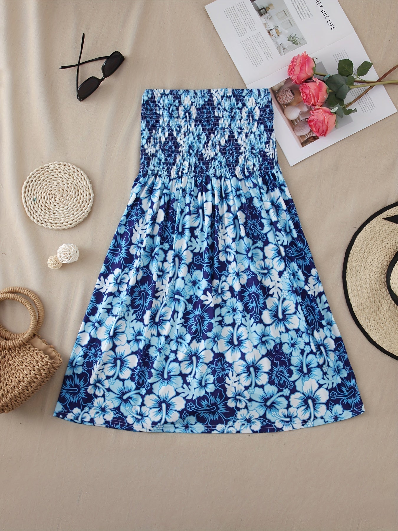 Abito Tubino Bohemien a Fiori – Allegro e Confortevole per le Gite Estive