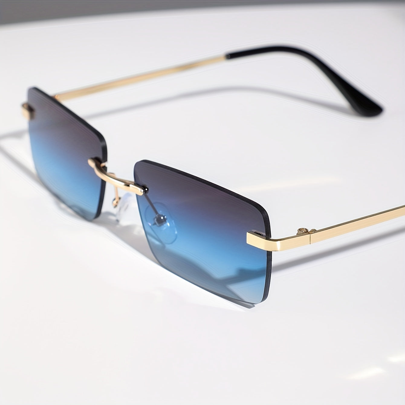 Occhiali da Sole Senza Montatura – Eleganti e Confortevoli per Uomini