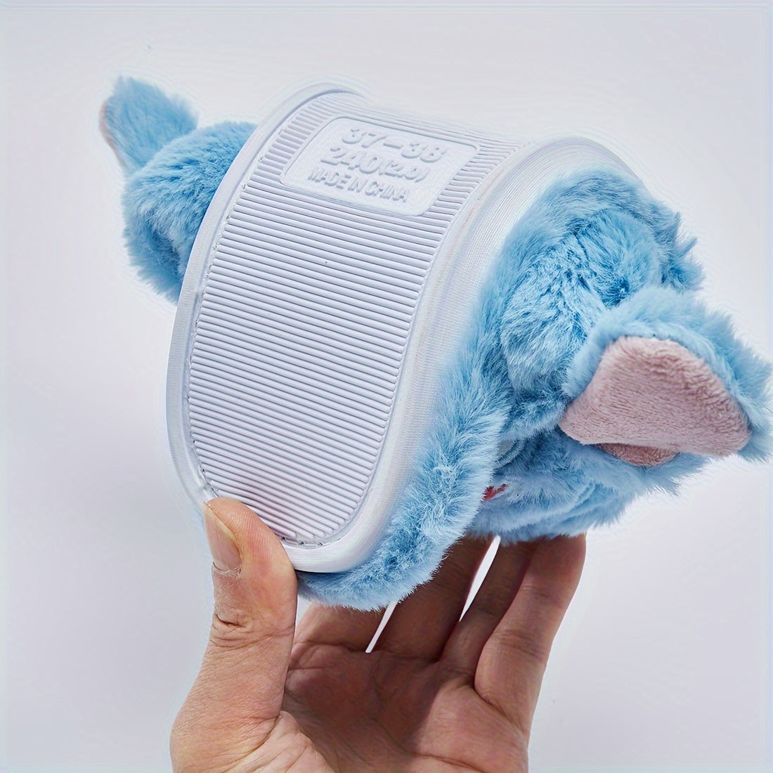 Pantofole in Peluche Disney Stitch – Morbide e Calde Pantofole da Casa per i Giorni Freddi