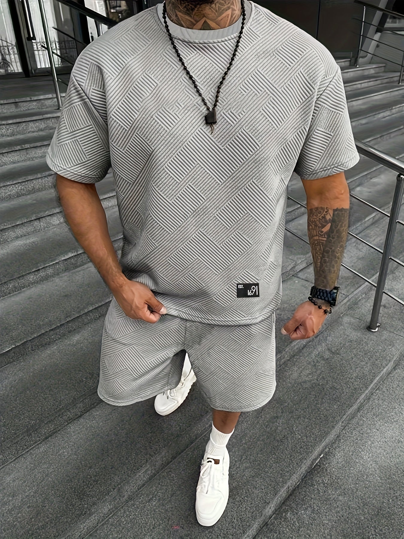 Set T-shirt e Shorts Jacquard Trendy da Uomo – Casual e Sportivo per Giornate Calde