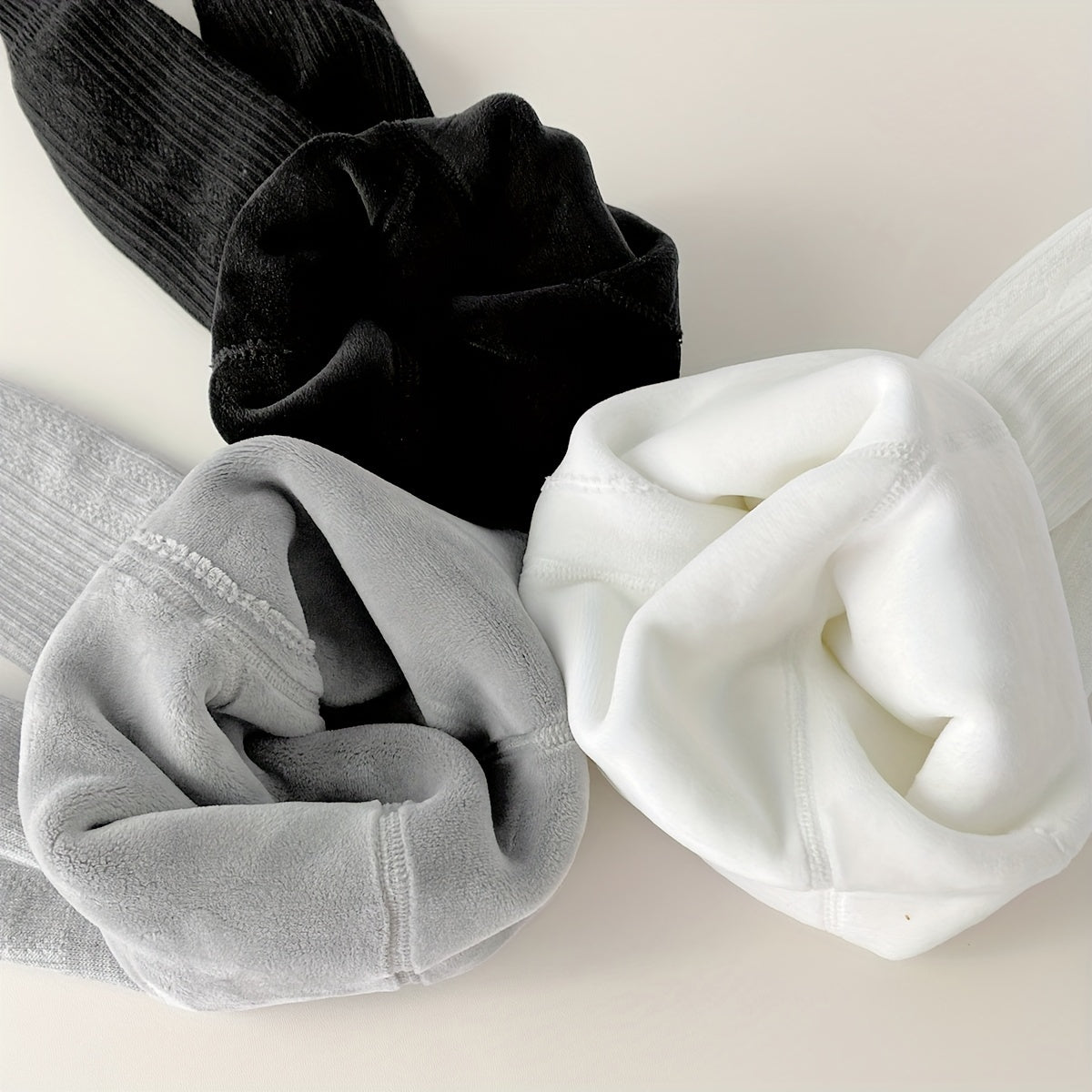 Collant Caldi per Neonati - Ideali per i Freddi Mesi Invernali