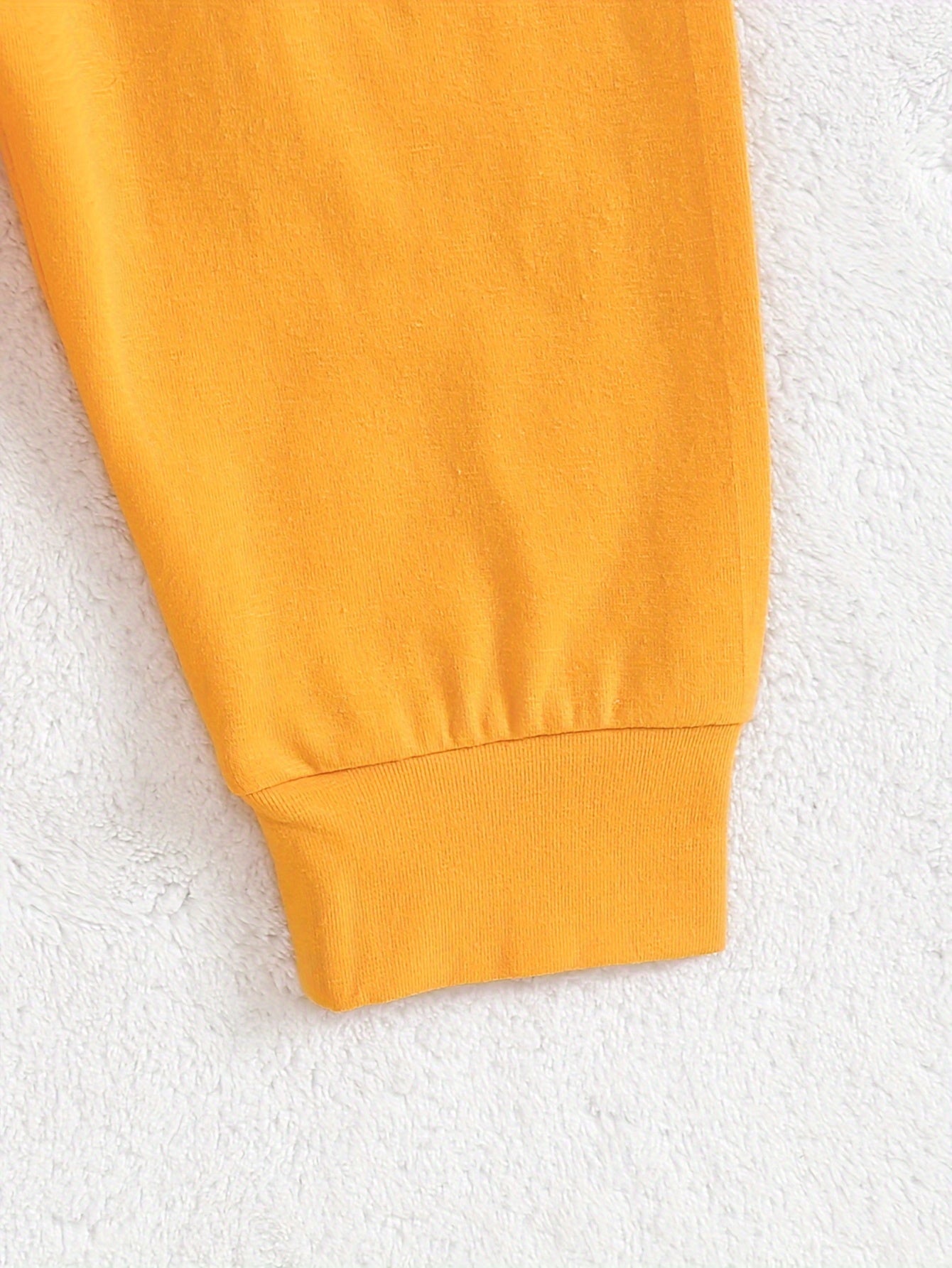 Outfit Avventura Baby Escavatore – Inclusi Body, Pantaloni e Beanie per Avventure all'Aperto