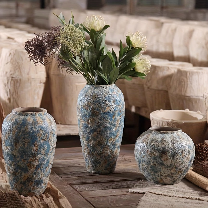 Vaso Ceramico Vintage Unico – Fatto a Mano in Terracotta Blu per un Aspetto Autentico