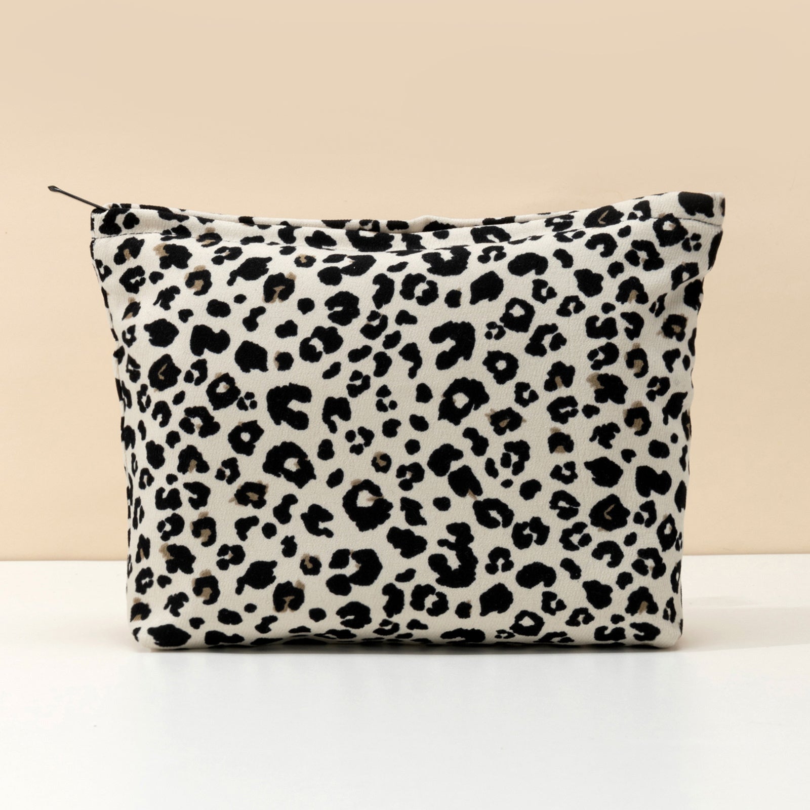 Borsa per Trucco Chic Leopardo – Compatta e Funzionale