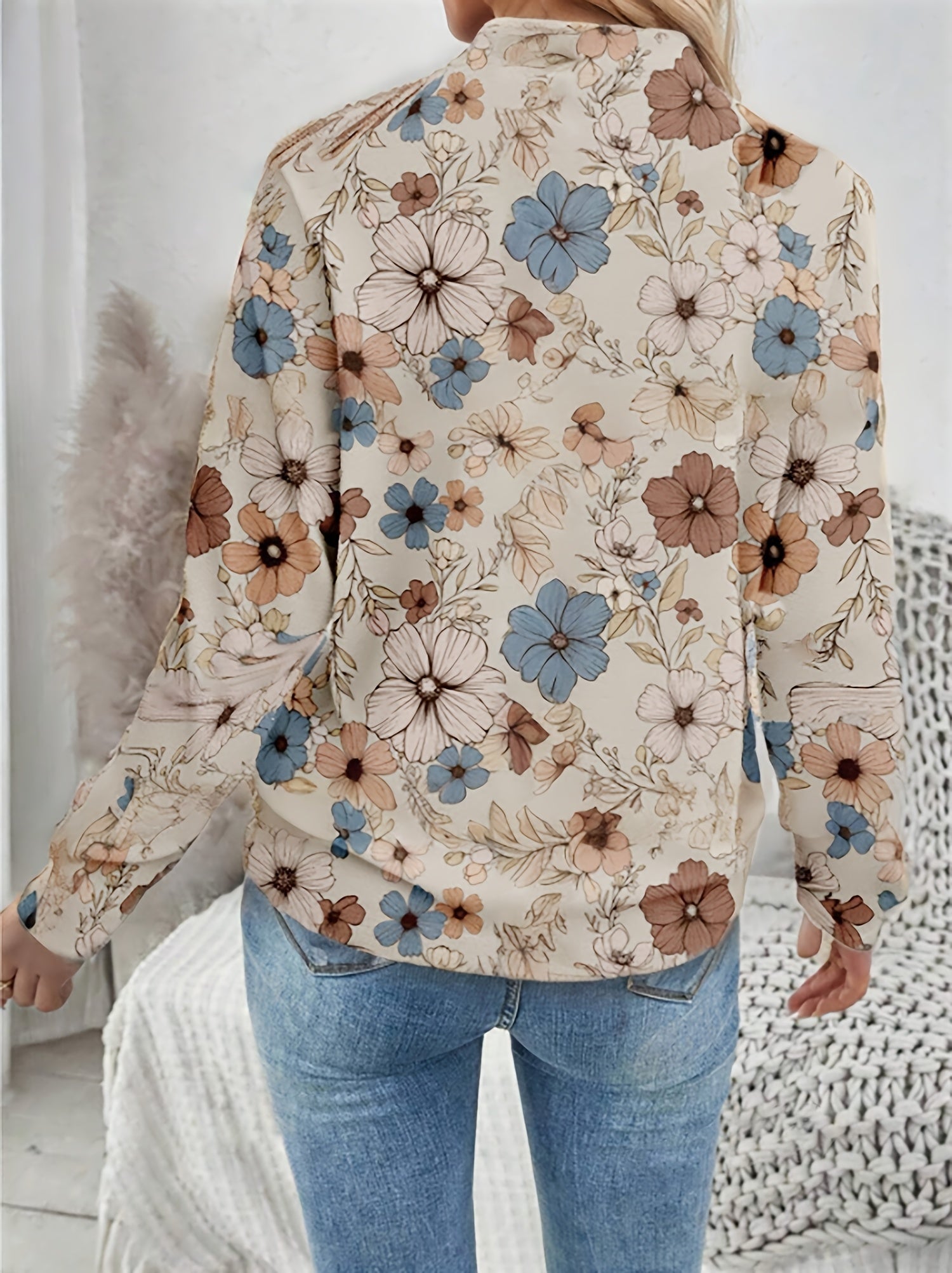 Giacca Bomber Estiva da Donna con Fiori – Leggera e Stilos per Primavera e Autunno
