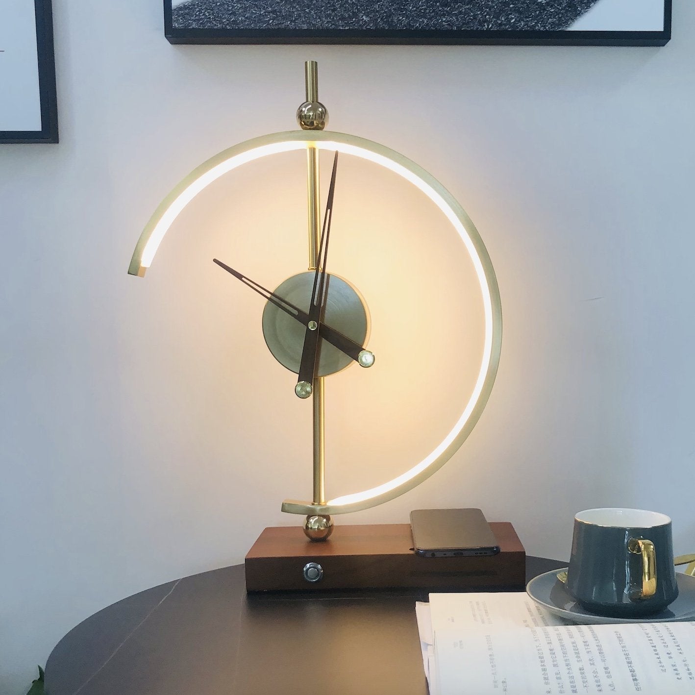 Lampada da Tavolo Nagoya Luxe – Illuminazione Artistica con Design Senza Tempo