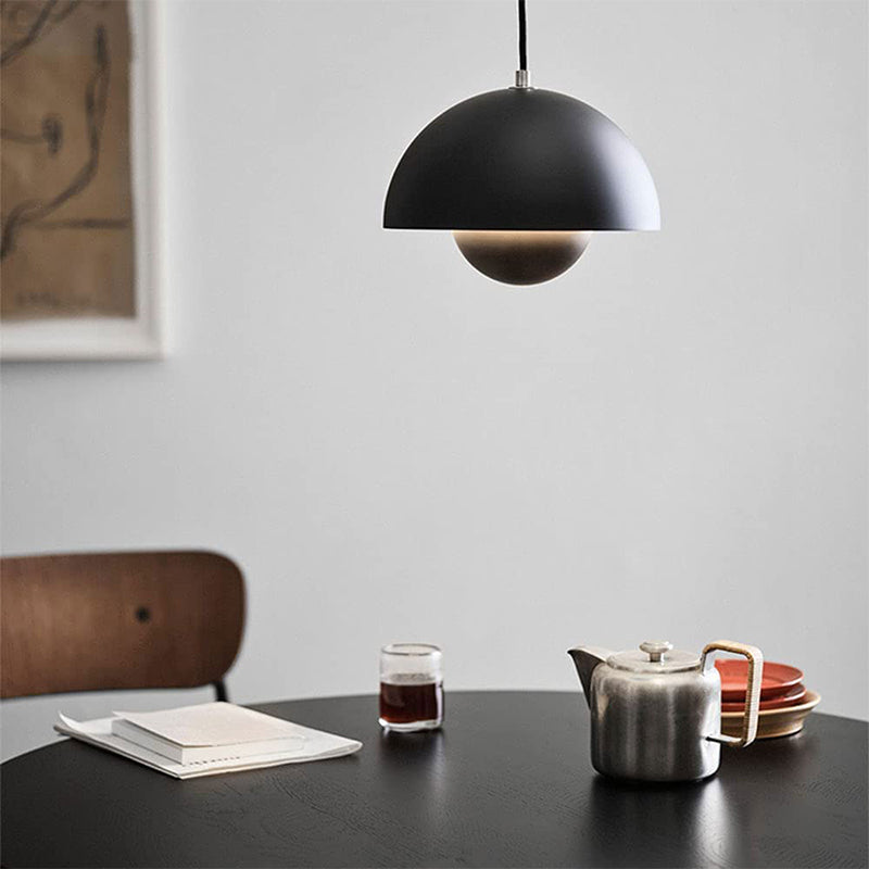 Lampada a Sospensione Nordic Bloom – Design Colorato e Atmosfera Calda