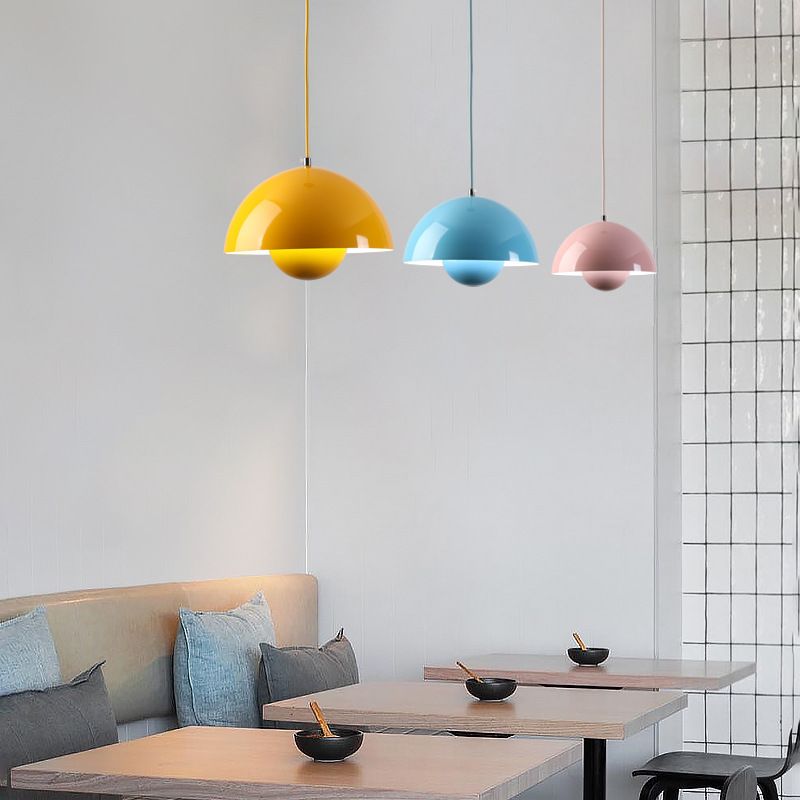 Lampada a Sospensione Nordic Bloom – Design Colorato e Atmosfera Calda