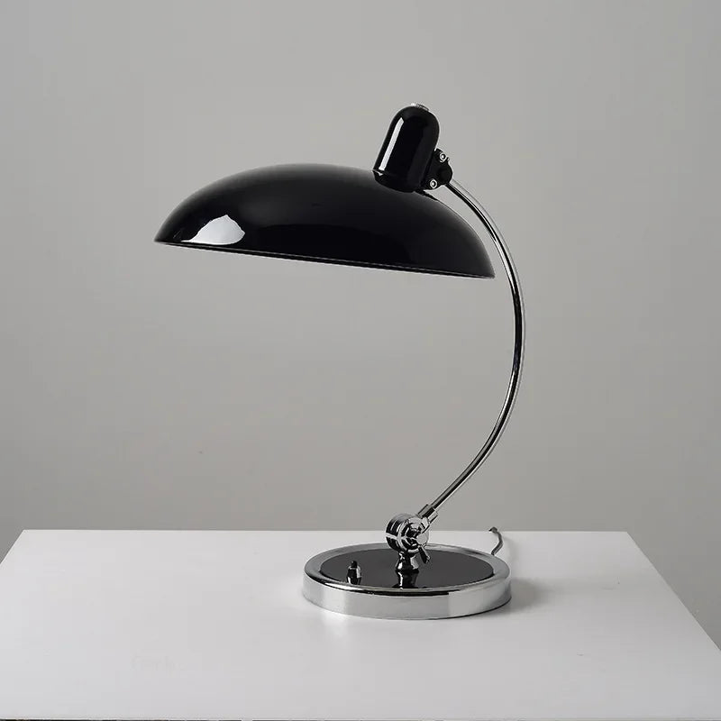 Lampada da Tavolo Retro Elegante - Crea un'Atmosfera Accogliente