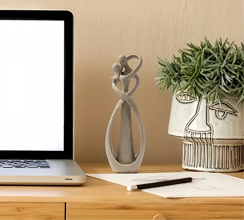 Infinity Embrace – Scultura Astratta dell'Amore Eterno