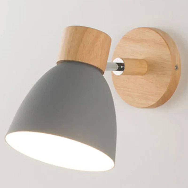 Lampada da Parete in Legno Helga – Design Scandinavo per un'Illuminazione Elegante