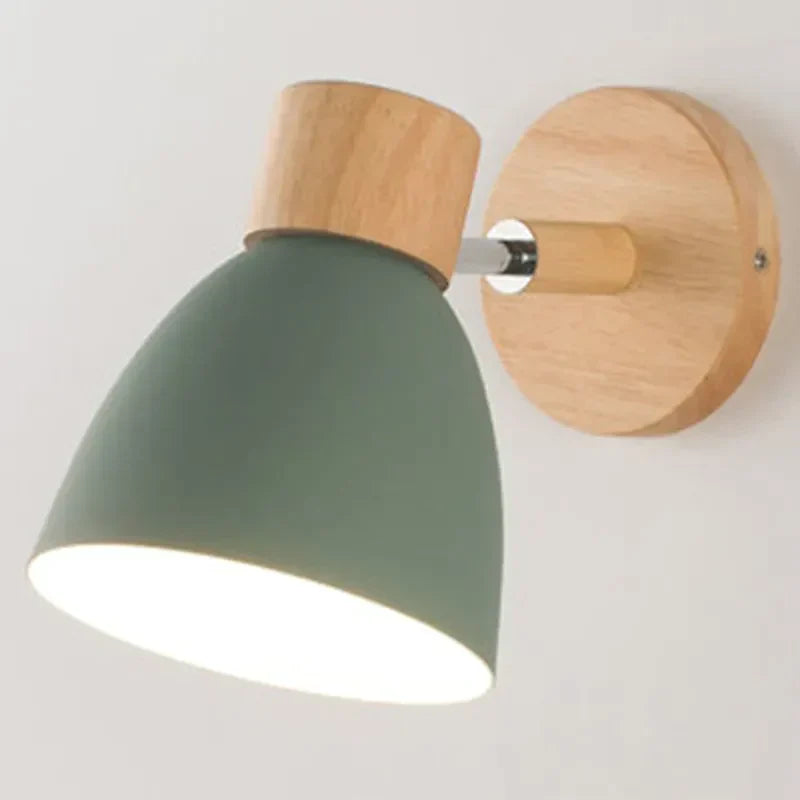 Lampada da Parete in Legno Helga – Design Scandinavo per un'Illuminazione Elegante