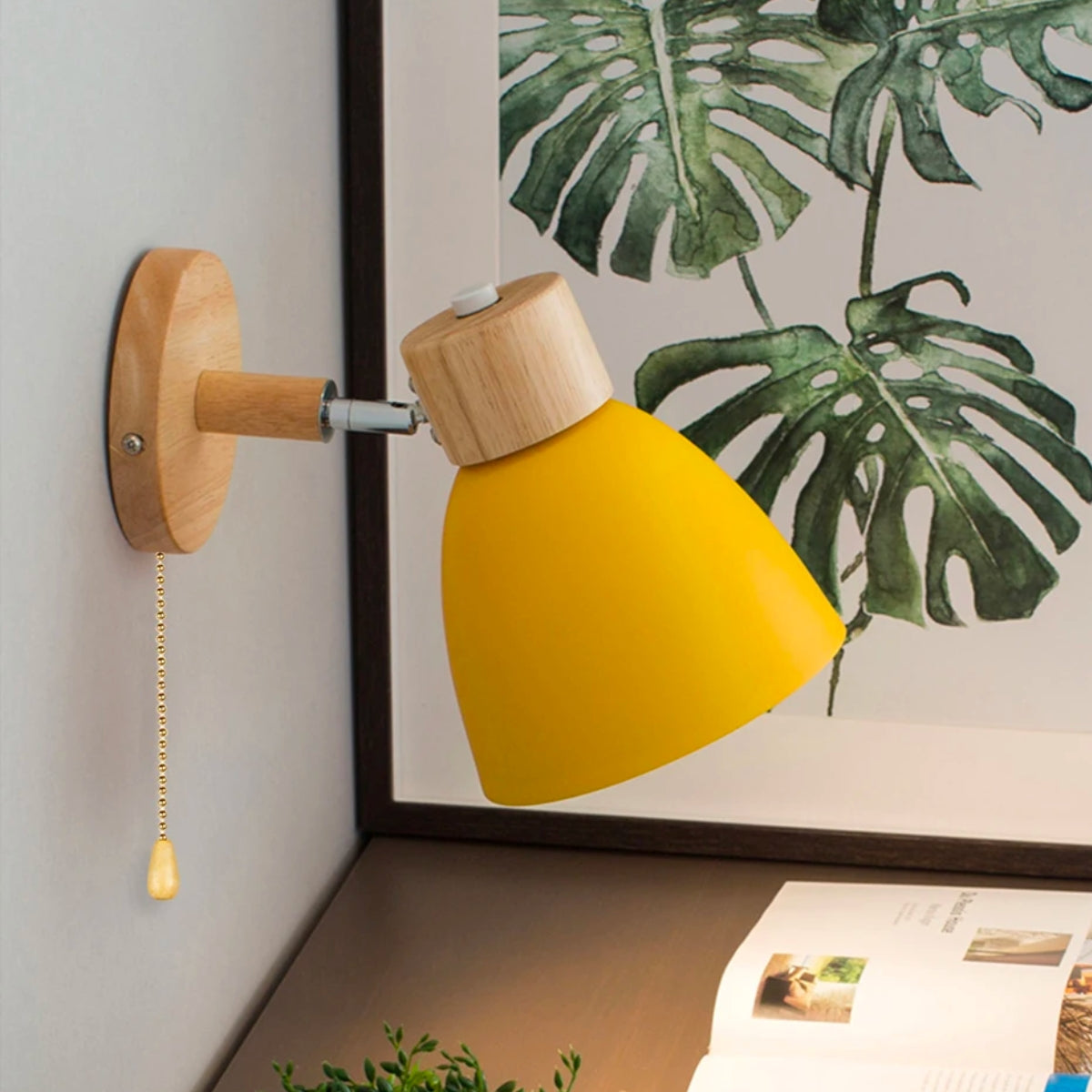 Lampada da Parete in Legno Helga – Design Scandinavo per un'Illuminazione Elegante