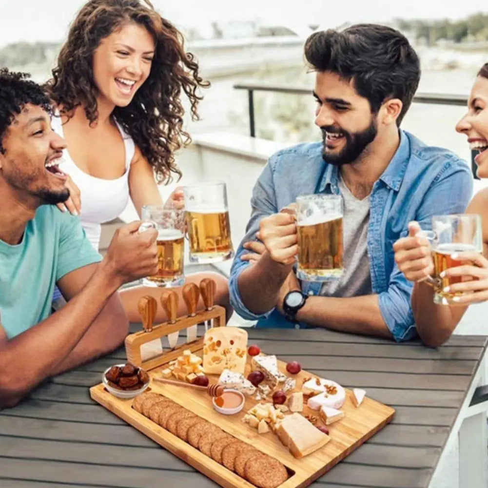 Set di Taglieri in Bambù – Elegante e Funzionale