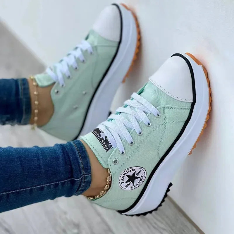 Sneakers Alte da Donna in Canvas – Trendy e Confortevoli