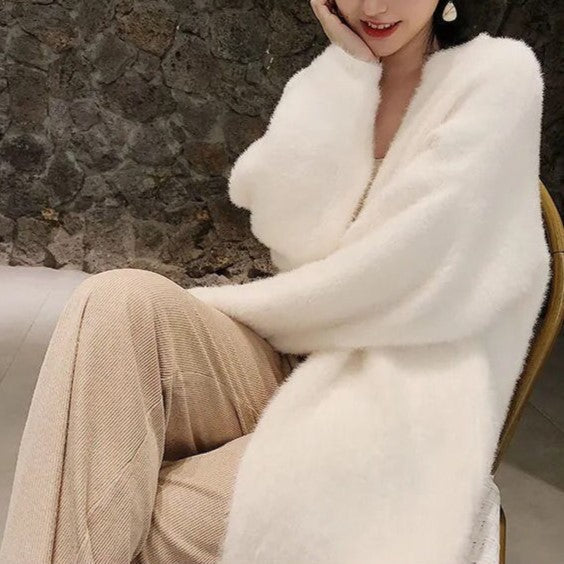 Cardigan Fluffy Lungo per Donne – Morbido Mix di Cashmere in Tinta Neutrale