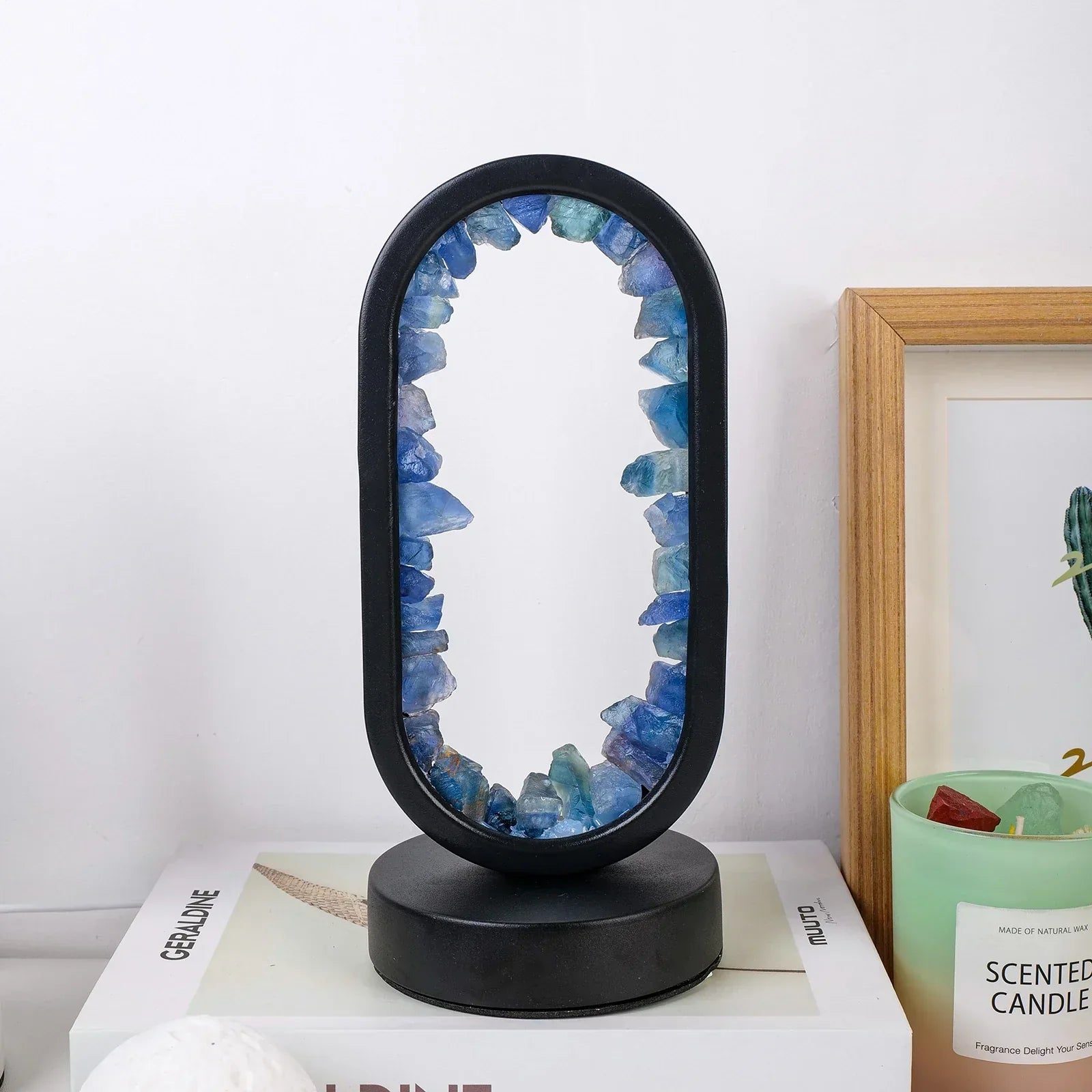 Elegante Lampada in Cristallo di Ametista – Illuminazione LED Ambientale per il Relax