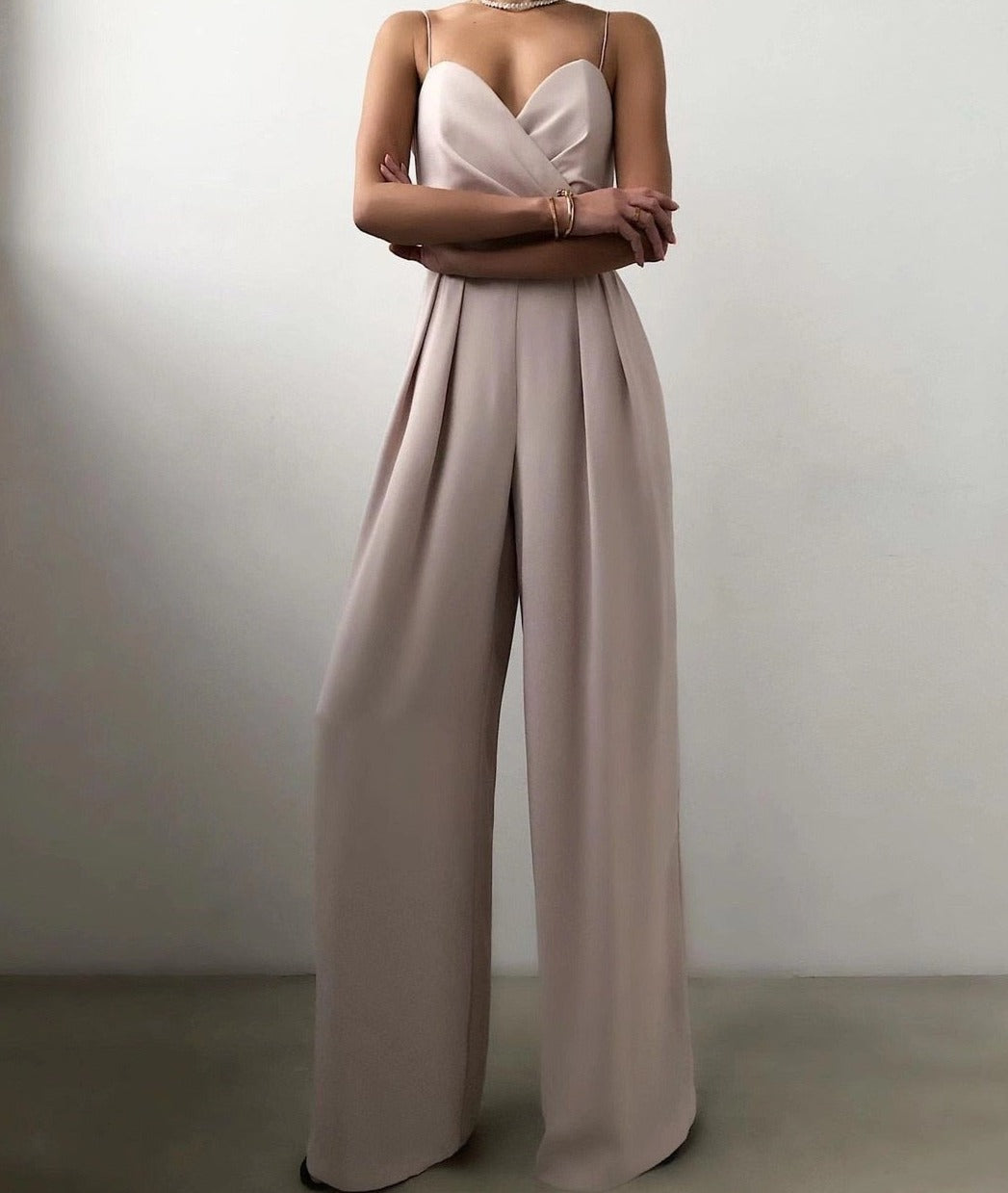 Jumpsuit Elegante Allure - Outfit Elegante per Occasioni Speciali