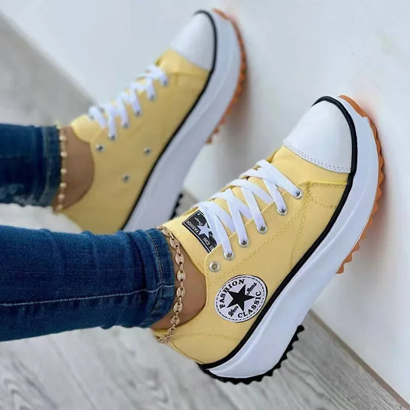 Sneakers Alte da Donna in Canvas – Trendy e Confortevoli