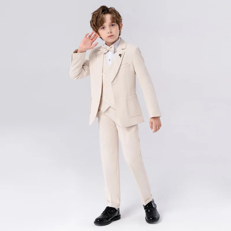 Smoking Elegante per Bambini Jonas – Stile e Comfort per Occasioni Speciali