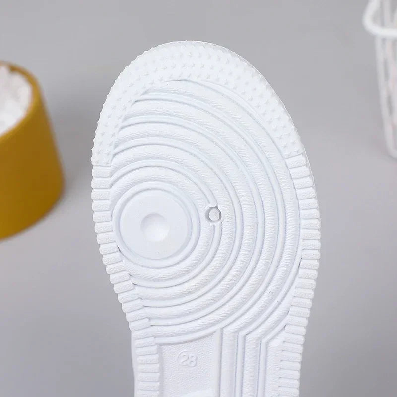 Sneakers di Spider-Man per Bambini – Perfette per Avventure Giocose e Giornate Attive