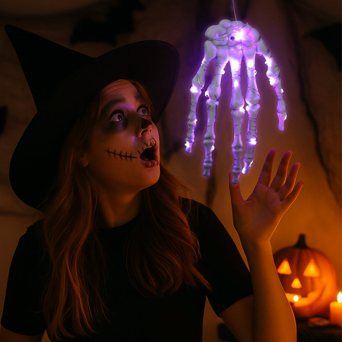 Mano Scheletrica Luminescente – Decorazione Inquietante per Halloween con LED