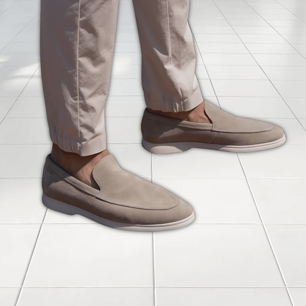 Pantofole in Pelle Scamosciata di Lusso - Eleganti e Confortevoli