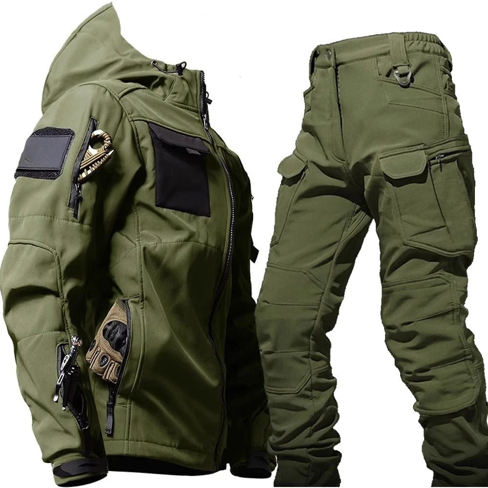 Set Cargo Outdoor Uomo – Giacca e Pantaloni Impermeabili per Avventure