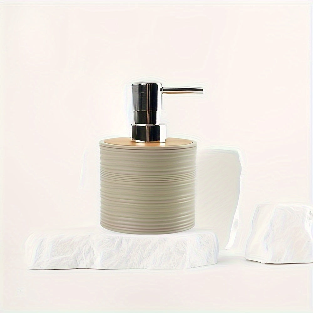 Set Bagno Moderno con Accenti in Bambù – Organizzato ed Elegante in Uno