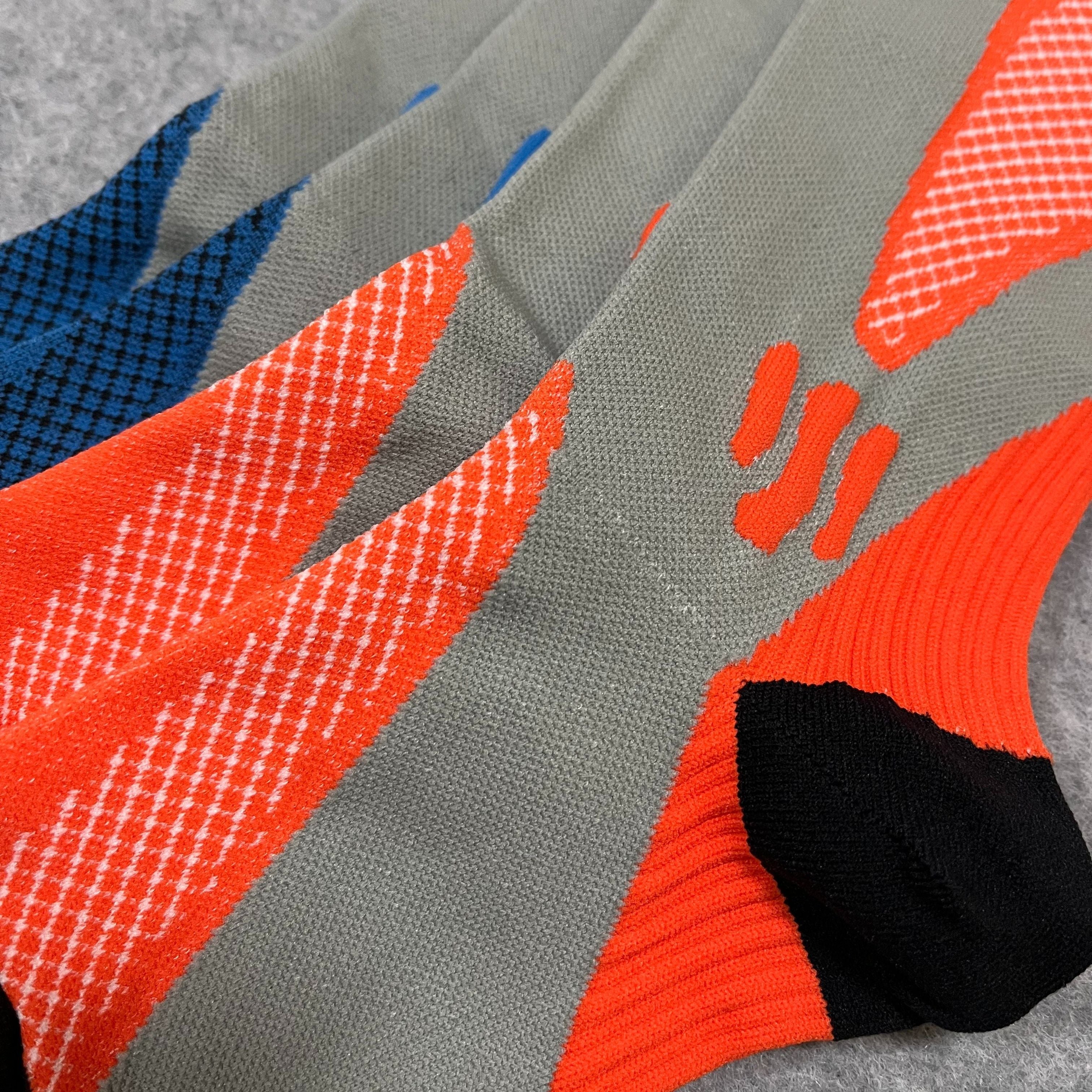 Calze Compressione Sportive per Donne – Traspiranti e Sostenitive per Attività e Recupero