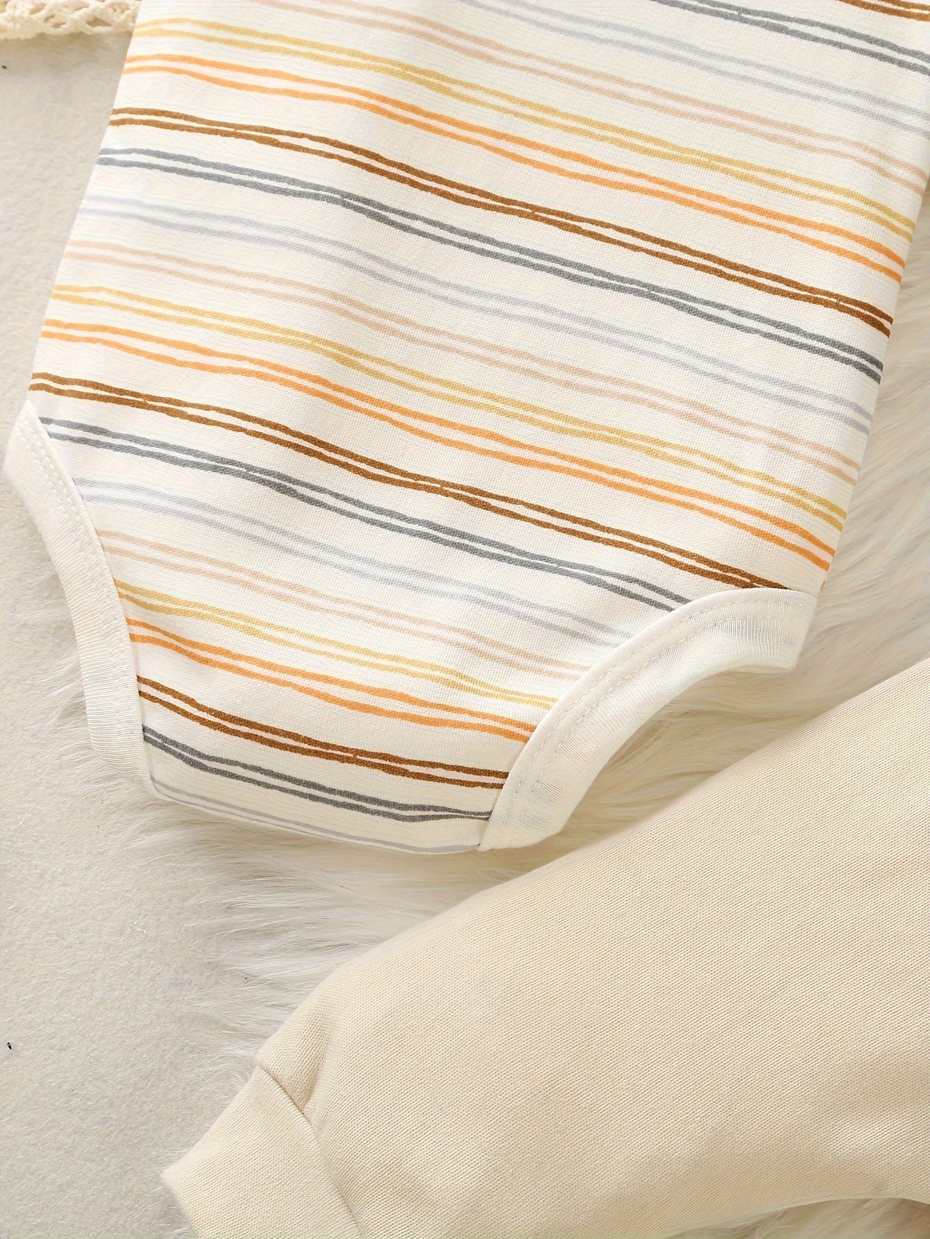 Set per Bambini di 4 Pezzi – Perfetto per Avventure all'Aperto in Autunno e Inverno