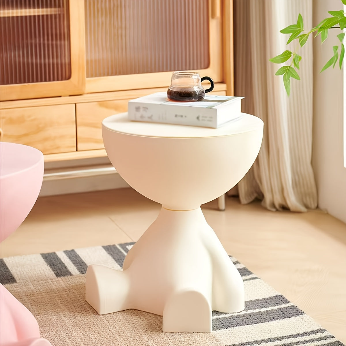 Comodino Creativo a Forma di Orso – Moderno e Multifunzionale per Ogni Stanza