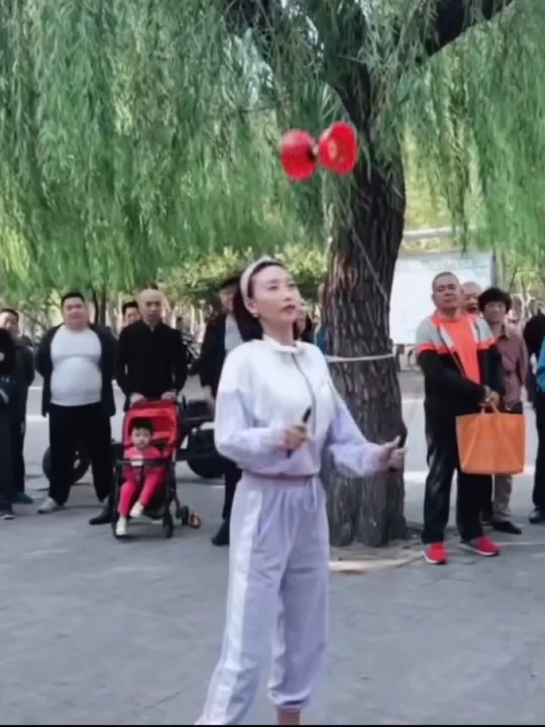 Set di Diabolo – Per Divertimento e Movimento