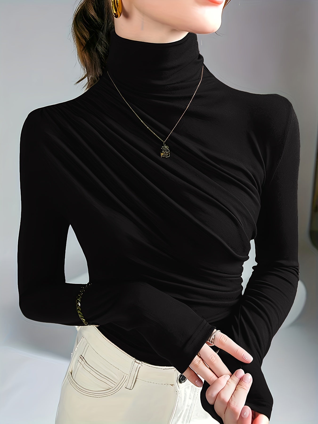 Top Plissettato Chic con Collo Alto - Scelta Elegante e Confortevole per Autunno e Inverno