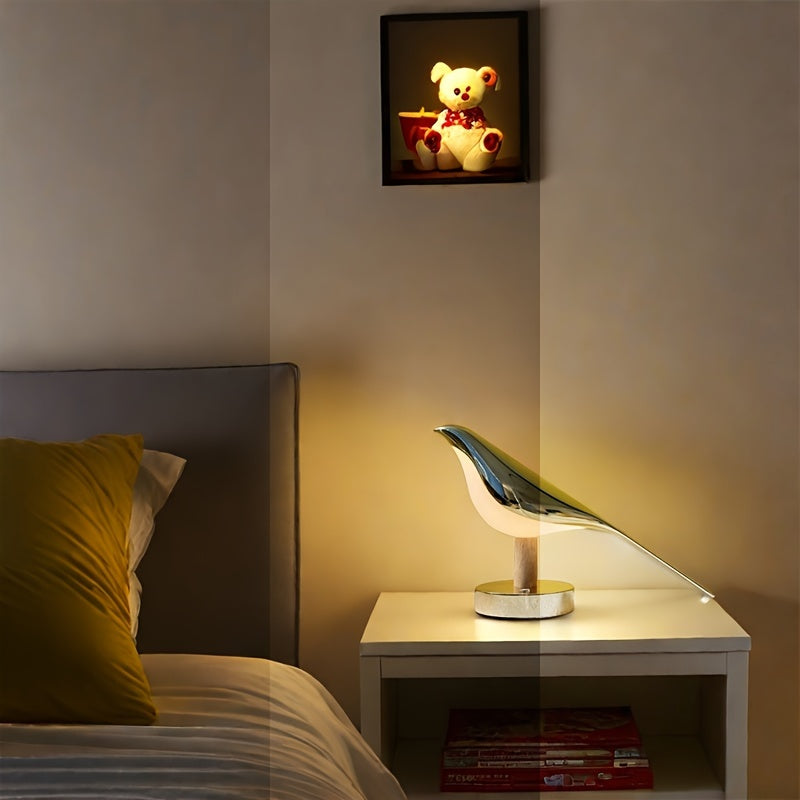 Lampada LED a Forma di Uccello - Eleganza e Relax in Ogni Spazio