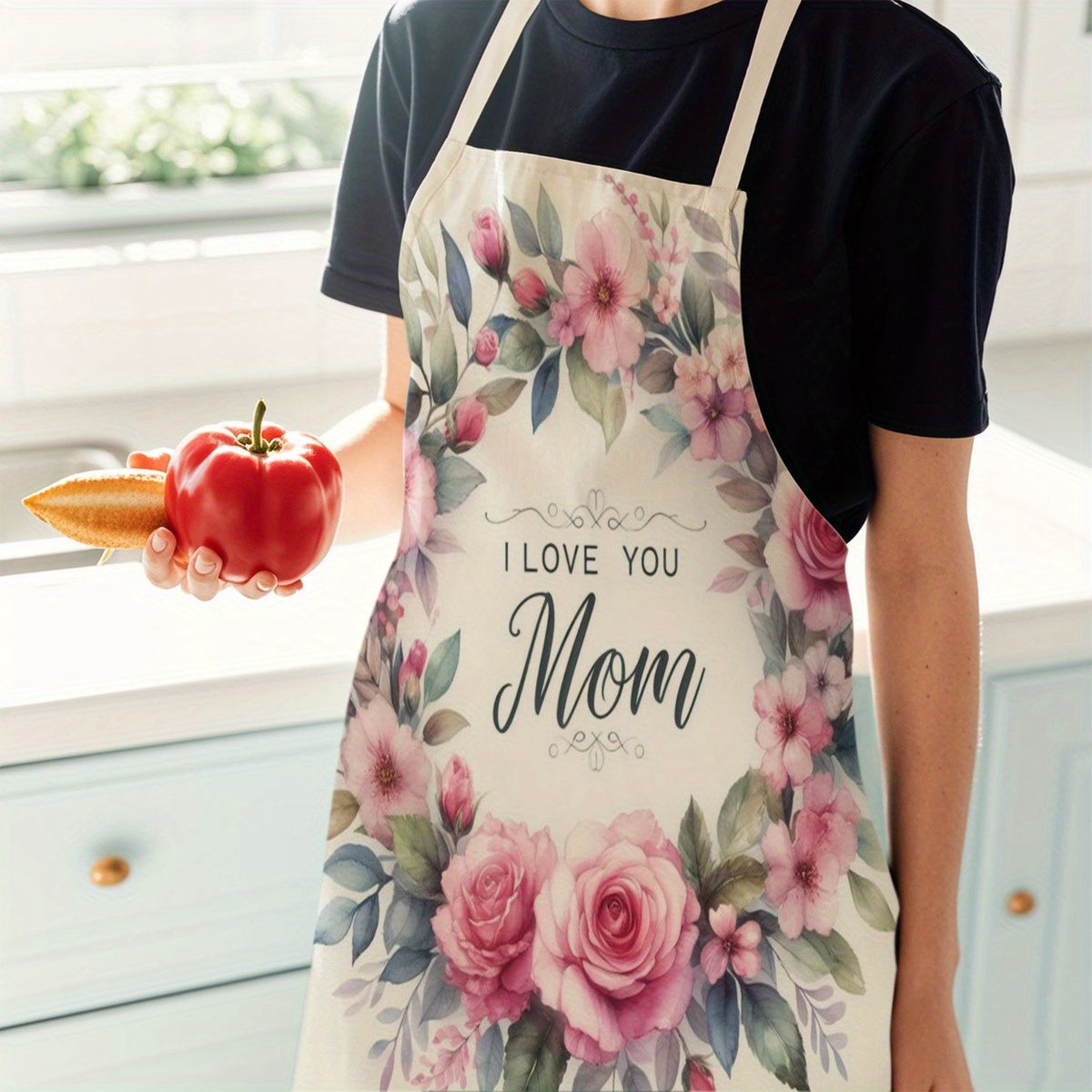 Cucinare Con Amore – Un Bellissimo Grembiule a Fiori per la Festa della Mamma