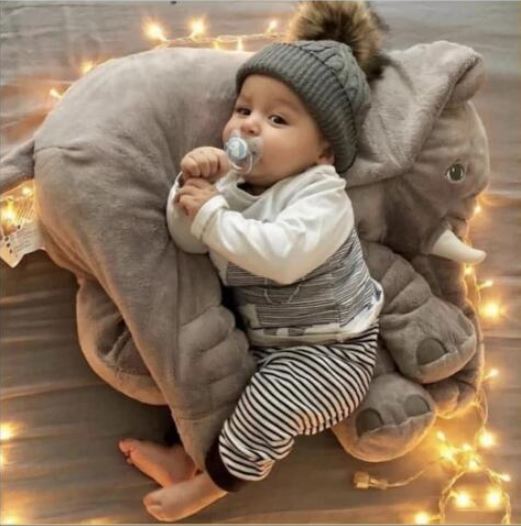 Cuscino per Neonati Elephant Cuddle – Morbido, Coccoloso e Confortevole