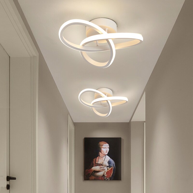 FlexiGlow Plafoniera - Illuminazione LED Elegante e Regolabile