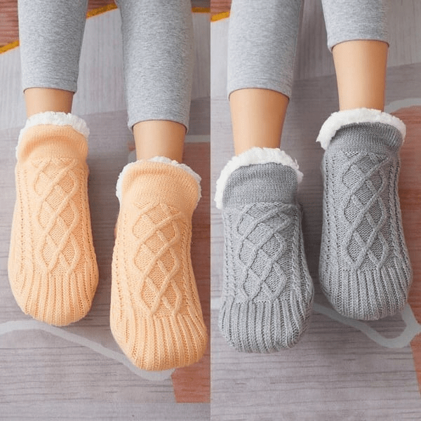 Calze da Casa Cable Knit - Calore e Comfort per Casa