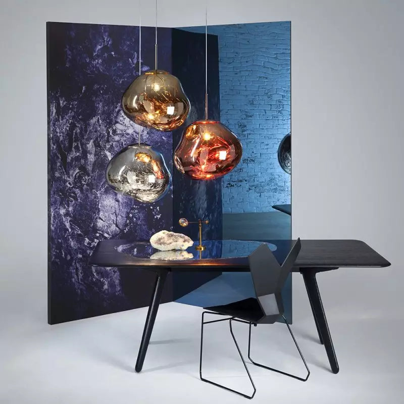 Design Lampada a Sospensione Melt – Oggetto Luminoso Elegante e Atmosferico